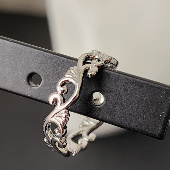 White Gold Filled Scroll Vine Ring New - Picture 4 of 8
